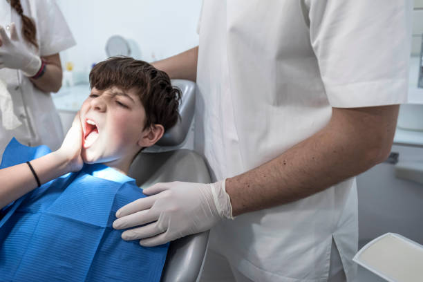 Best Emergency Dental Extractions in Bayshore, NC